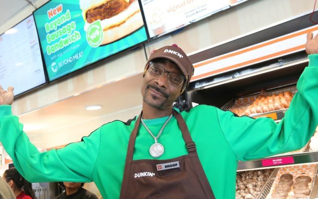 Uncle Snoop Is Beyond Meat Between Buns