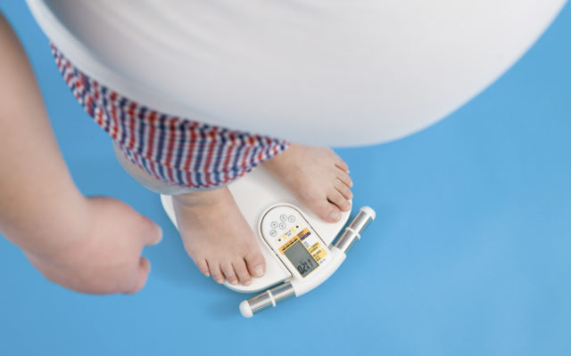 Average American Has Gained Several Pounds During Self-Isolation, Study Finds
