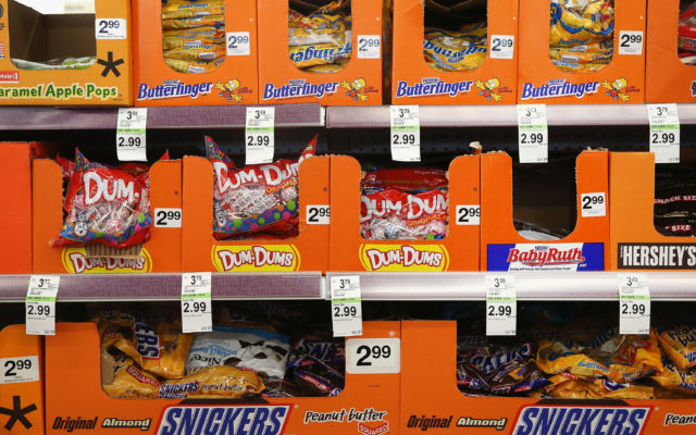 Candy Makers Extend Halloween Season to Cut Losses