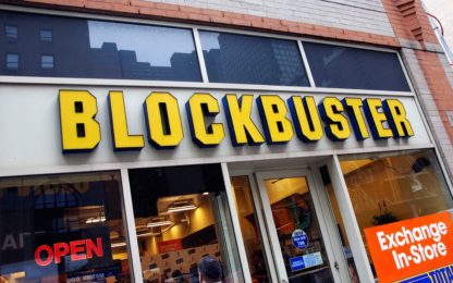 The Last Blockbuster in the World is Being Rented Out as a 90’s Themed AirBnB