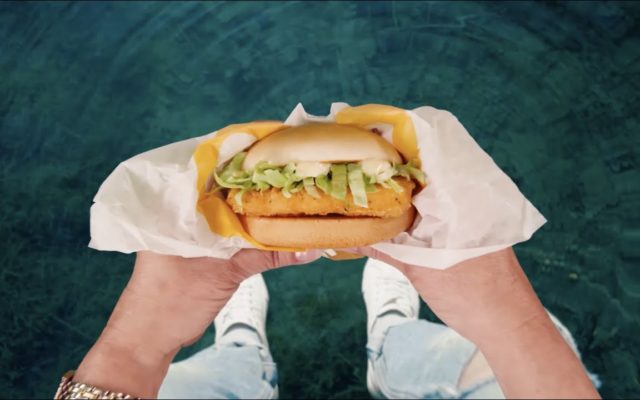 McDonald’s Giving Fans a Chance to Try New Chicken Sandwich Early