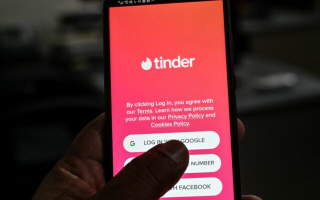 Tinder Is Making Criminal Background Checks Available On Dating App