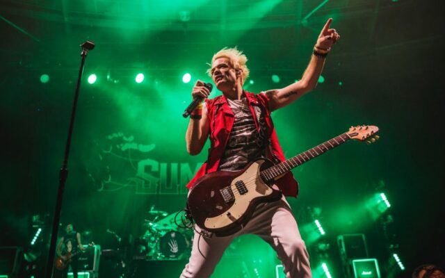 Sum 41’s Deryck Whibley On Filling in For Chester Bennington With Linkin Park