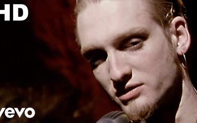 Alice In Chains Share Vintage Behind-The-Scenes Footage From ‘Them Bones’ Video