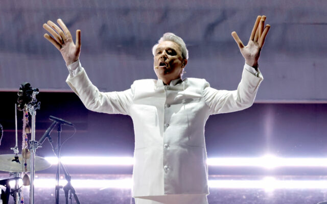 David Byrne Covers Paramore’s “Hard Times”